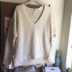 NWT FREE PEOPLE SWEATER SOLD ON DEPOP